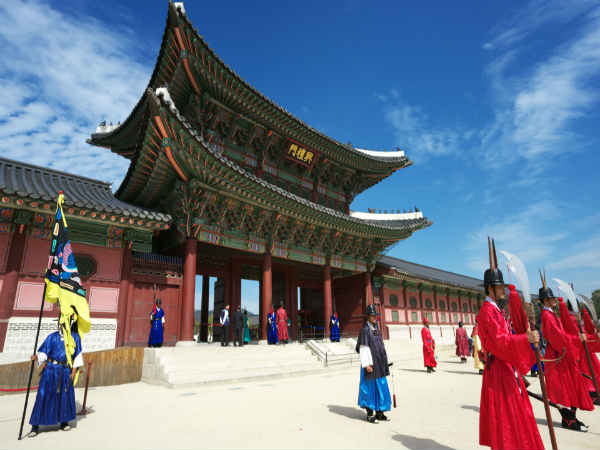 Japan and Korea Still Hot Travel Destinations in 2016